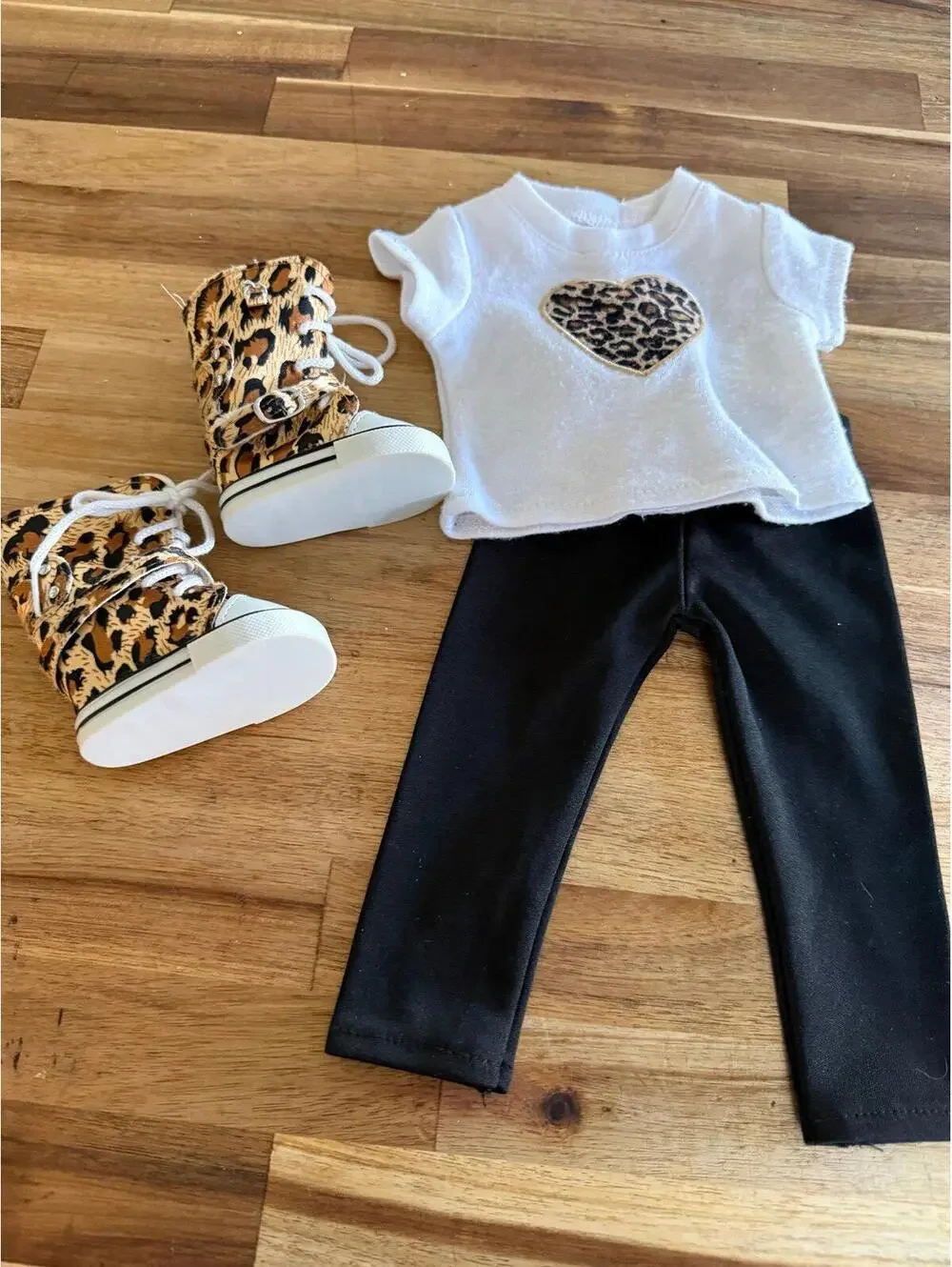 Fit for AG Unbranded heart leopard heart outfit boots A892